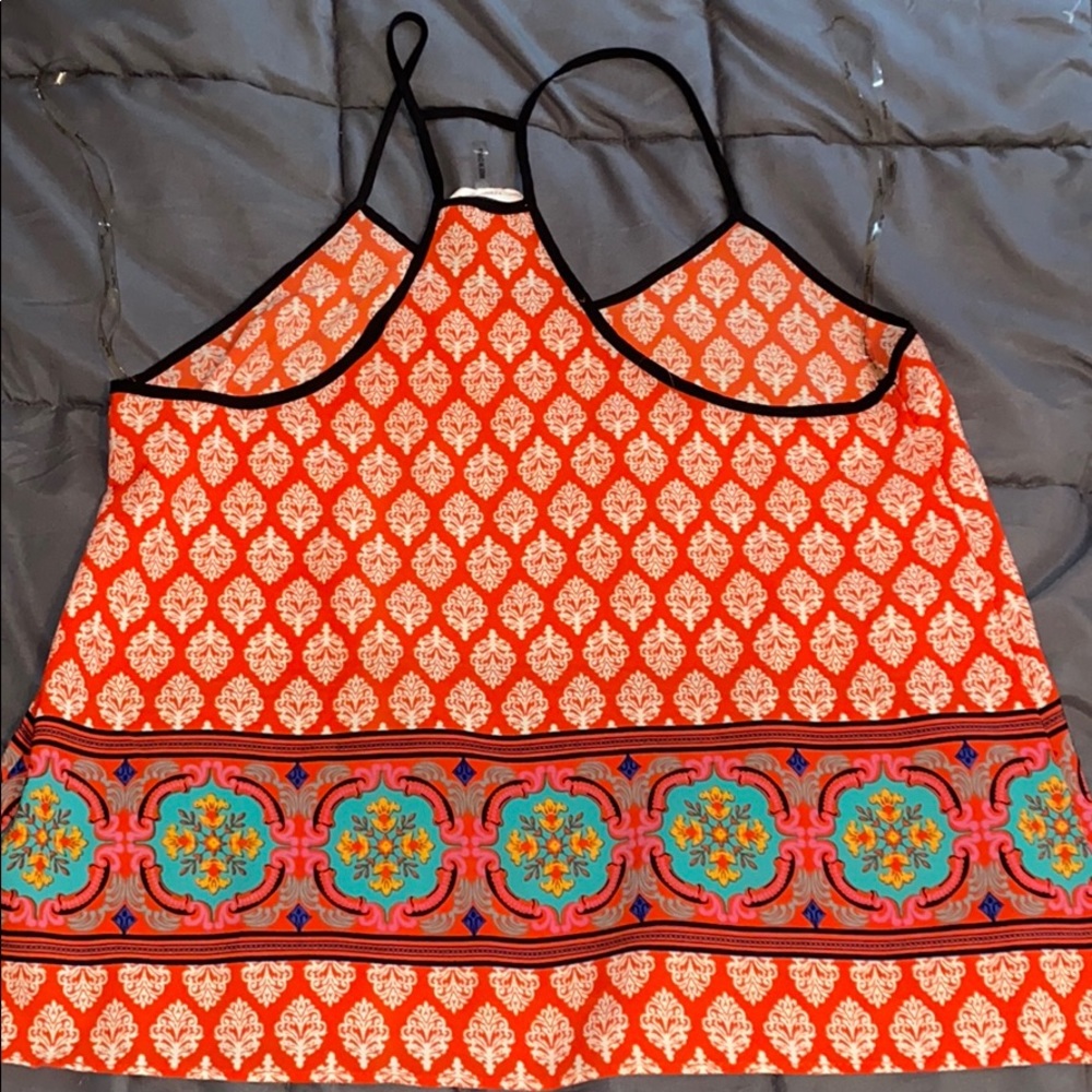 Top - Picture 2 of 2